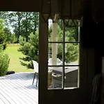 Privaatne Ja Stiilne Majake Terrassiga Apartamento *