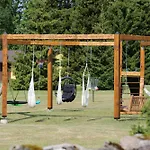 Privaatne Ja Stiilne Majake Terrassiga Kuusiku