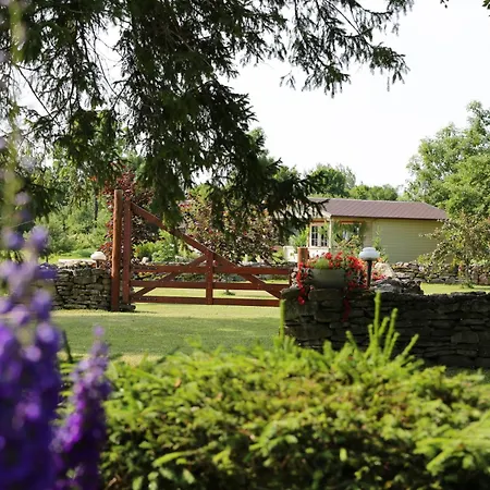 Appartement Privaatne Ja Stiilne Majake Terrassiga