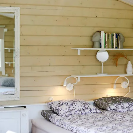 Privaatne Ja Stiilne Majake Terrassiga * Kuusiku