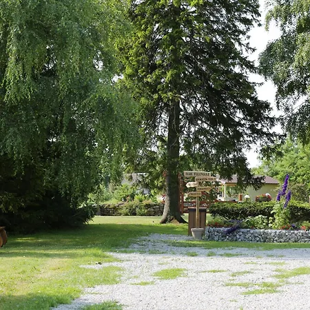 Privaatne Ja Stiilne Majake Terrassiga *